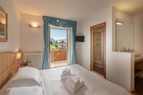 Hotel Latemar - Hotel Italia & Wellness Villa Monica - Itálie, Castello Molina di Fiemme - Lyžařské zájezdy