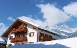 Chalet Pian - Dolomiti Superski - Itálie, Val di Fassa e Carezza - Lyžařské zájezdy, Apartmánový dům Majon Ladina Apartmánový dům Majon Ladina