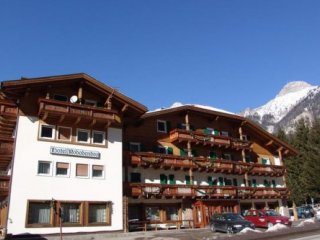 Rododendro - Dolomity - Itálie, Val di Fassa - Lyžařské zájezdy Rododendro - Dolomity - Itálie, Val di Fassa - Lyžařské zájezdy