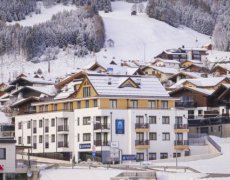 Fiss Suites by ALPS RESORTS