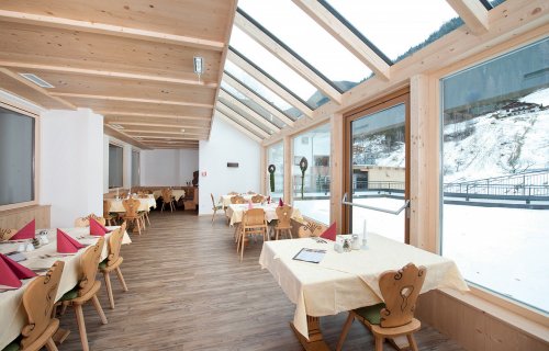 Mallaun Hotel Erlebnis - Tyrolsko - Rakousko, Silvretta Arena - Ischgl, Samnaun - Lyžařské zájezdy