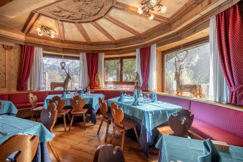 Hotel & Club Il Caminetto S - Dolomiti Superski - Itálie, Val di Fassa e Carezza - Lyžařské zájezdy