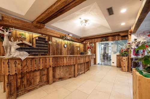 Hotel & Club Il Caminetto S - Dolomiti Superski - Itálie, Val di Fassa e Carezza - Lyžařské zájezdy