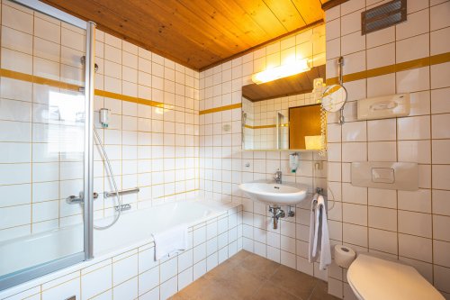 Hotel Fish´Inn Zell se snídaní - Salcbursko - Rakousko, Kaprun - Zell am See - Lyžařské zájezdy