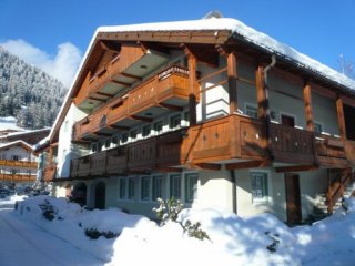 Rezidence Casa El Tobia - Lyžařské zájezdy Rezidence Casa El Tobia - Lyžařské zájezdy