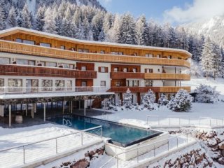Hotel Digon - Dolomiti Superski - Itálie, Val Gardena, Alpe di Siusi - Lyžařské zájezdy Hotel Digon - Dolomiti Superski - Itálie, Val Gardena, Alpe di Siusi - Lyžařské zájezdy