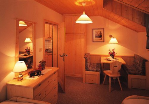 Aparthotel Rose Wenzer - Dolomiti Superski - Itálie, Val Gardena, Alpe di Siusi - Lyžařské zájezdy
