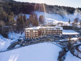 Parc Hotel Miramonti - Dolomiti Superski - Itálie, Val Gardena, Alpe di Siusi - Lyžařské zájezdy Parc Hotel Miramonti - Dolomiti Superski - Itálie, Val Gardena, Alpe di Siusi - Lyžařské zájezdy