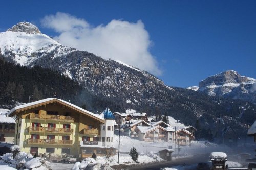 Ciamol - Dolomity - Itálie, Val di Fassa - Lyžařské zájezdy