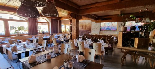 Hotel Basur - Tyrolsko - Rakousko, Ski Arlberg - St. Anton, Zürs, Lech - Lyžařské zájezdy