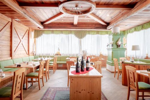 Hotel Alpine Mugon - Lyžařské zájezdy