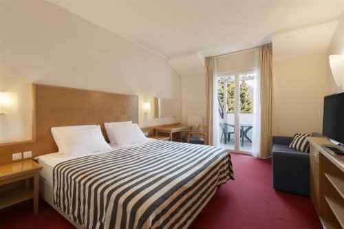 Ramada Hotel & Suites - Julské Alpy - Slovinsko, Kranjska Gora - Lyžařské zájezdy