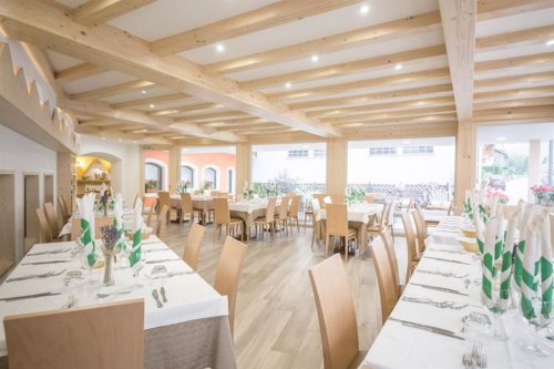 Hotel Touring - Val di Fiemme - Itálie, Predazzo - Lyžařské zájezdy