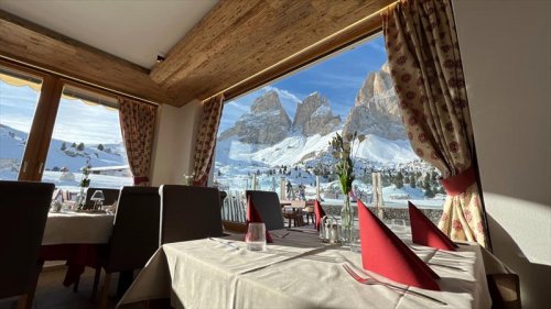 Passo Sella Dolomiti Mountain Resort - Dolomiti Superski - Itálie, Val Gardena / Alpe di Siusi - Lyžařské zájezdy