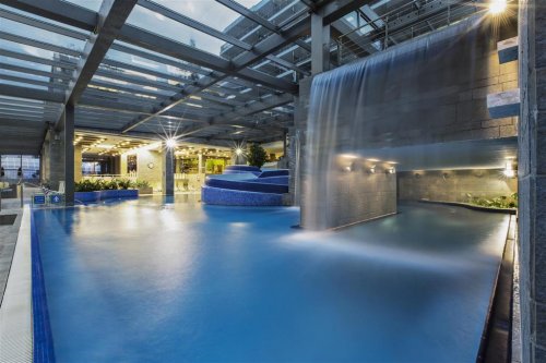 Hotel Rikli Balance - lyžařský balíček s denním přejezdem, bazény a polopenzí v ceně - Julské Alpy - Slovinsko, Bled - Pobytové zájezdy