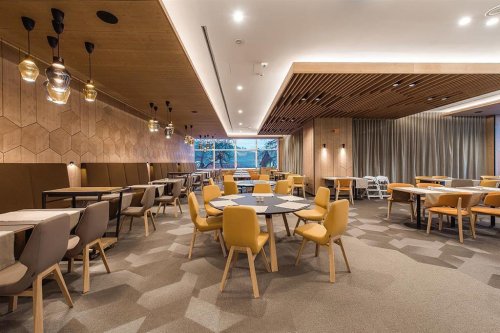 Hotel Rikli Balance - lyžařský balíček s denním přejezdem, bazény a polopenzí v ceně - Julské Alpy - Slovinsko, Bled - Pobytové zájezdy