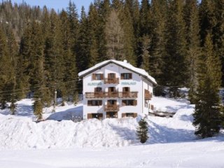 Hotel Miralago - Benátsko - Itálie, Cortina d´Ampezzo - Lyžařské zájezdy Hotel Miralago - Benátsko - Itálie, Cortina d´Ampezzo - Lyžařské zájezdy