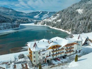 Hotel Seehof - Dolomiti Superski - Itálie, Kronplatz - Plan de Corones - Lyžařské zájezdy Hotel Seehof - Dolomiti Superski - Itálie, Kronplatz - Plan de Corones - Lyžařské zájezdy