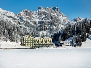 Grand Hotel Misurina - Benátsko - Itálie, Cortina d´Ampezzo - Lyžařské zájezdy Grand Hotel Misurina - Benátsko - Itálie, Cortina d´Ampezzo - Lyžařské zájezdy