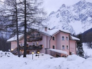 Hotel Bad Moos Dependance Mühlenhof - Dolomiti Superski - Itálie, 3 Zinnen Dolomites - Tre Cime Dolomiti - Lyžařské zájezdy Hotel Bad Moos Dependance Mühlenhof - Dolomiti Superski - Itálie, 3 Zinnen Dolomites - Tre Cime Dolomiti - Lyžařské zájezdy