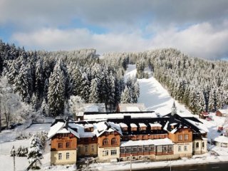 Hotel Bauer - balíček - Zimní relax na Bílé - Beskydy - Česká republika, Bílá - Lyžařské zájezdy Hotel Bauer - balíček - Zimní relax na Bílé - Beskydy - Česká republika, Bílá - Lyžařské zájezdy